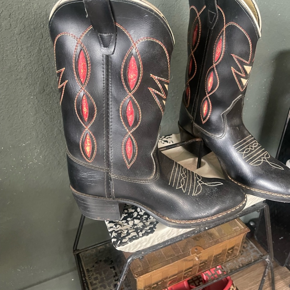 ACME Black and Red Heeled Boots with Classic Cowboy Design